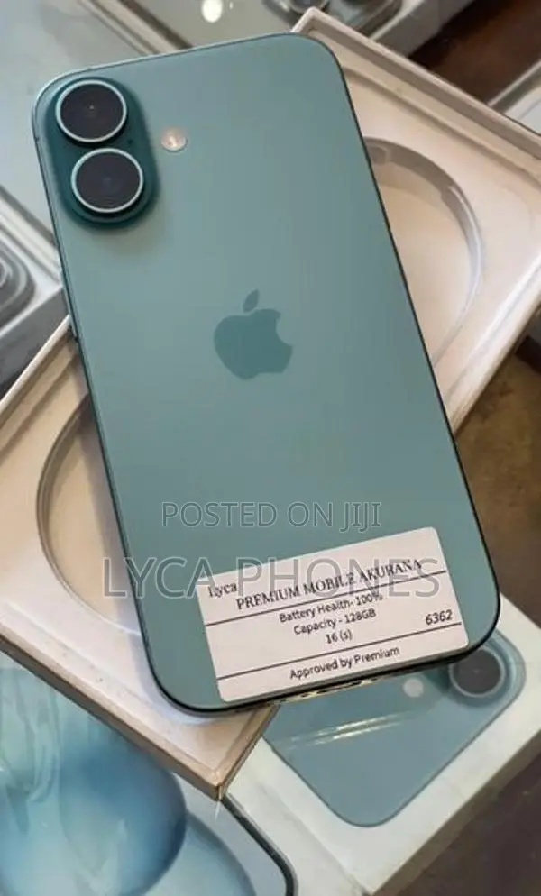 Apple iPhone 16 128GB (Used)