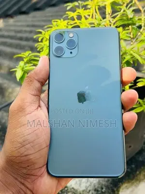 Apple iPhone 11 Pro Max (Used)