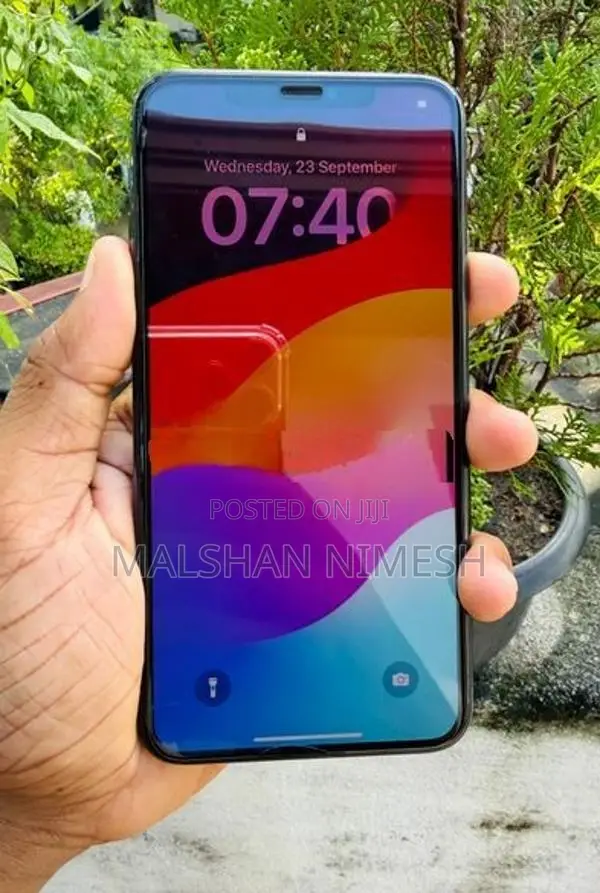 Apple iPhone 11 Pro Max (Used)