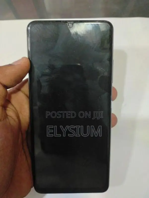 Samsung Galaxy A32 (Used)