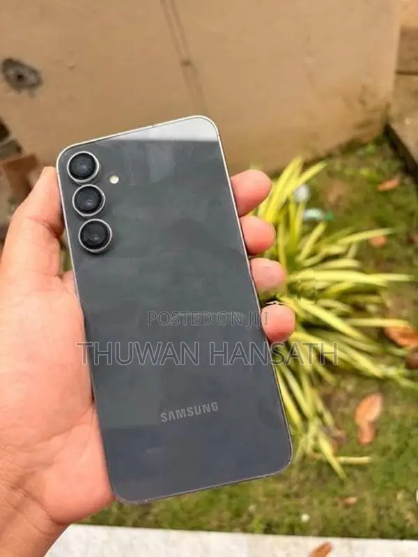 Samsung Galaxy S23 FE (Used)