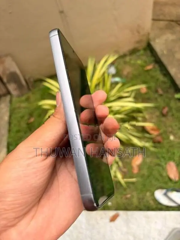 Samsung Galaxy S23 FE (Used)