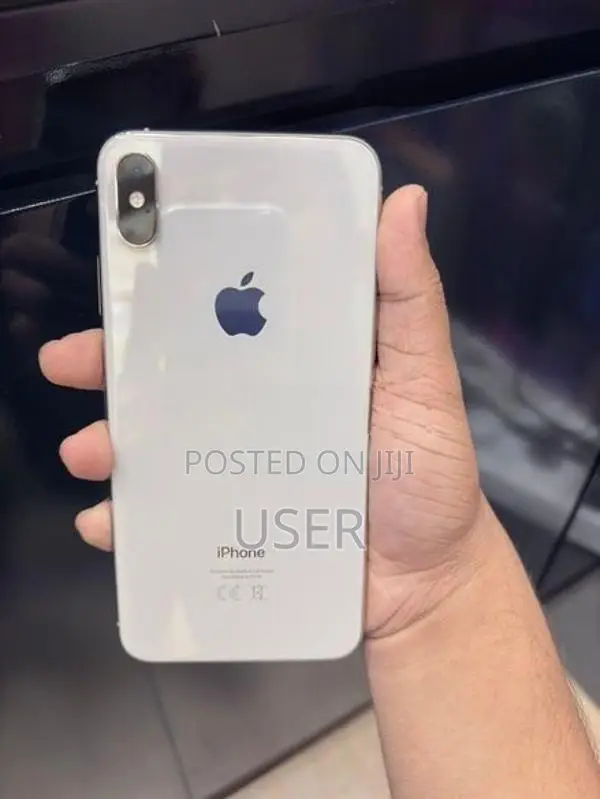 Apple iPhone XS Max (Used)