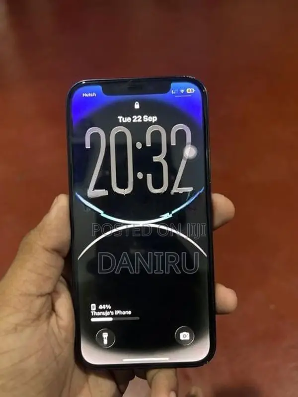Apple iPhone 12 (Used)