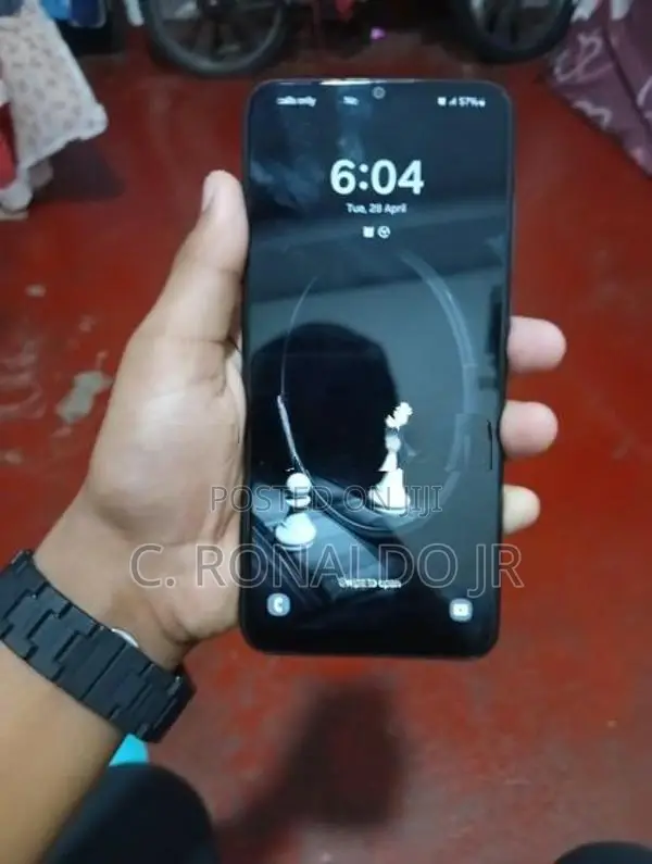 Samsung Galaxy A04e (Used)