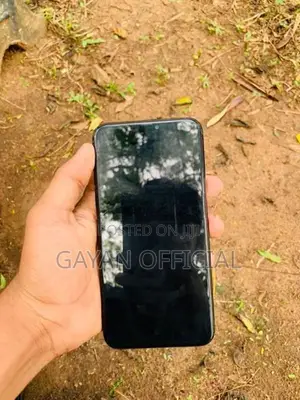Apple iPhone 11 Pro Max (Used)