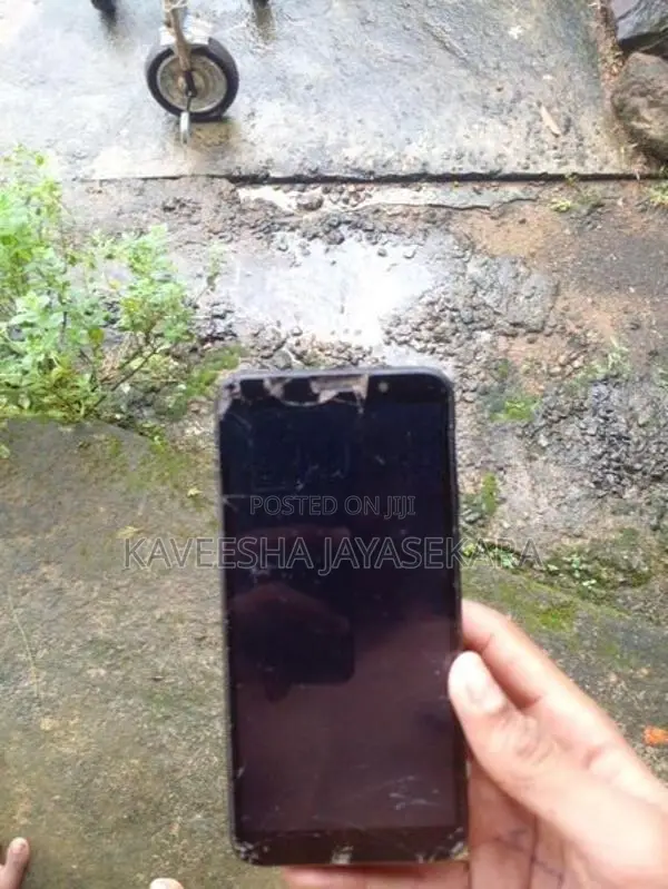 Huawei Y5 (Used)