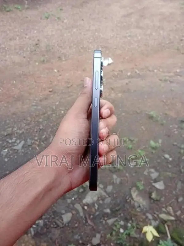 Samsung Galaxy S24 FE (Used)