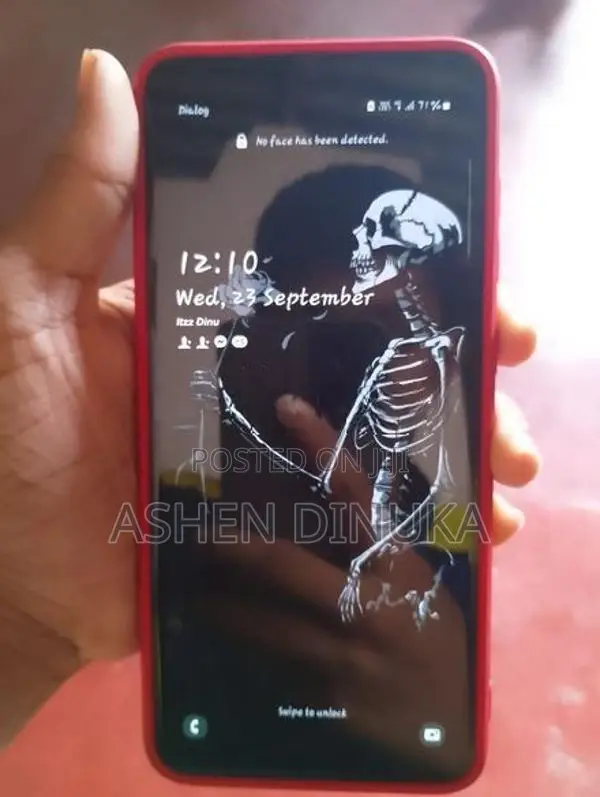 Samsung Galaxy A70 (Used)