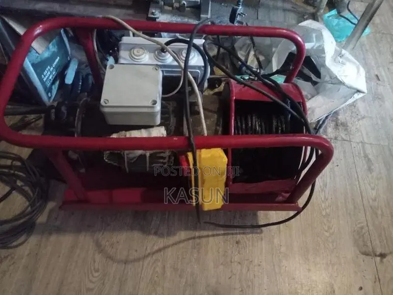 Hoist Motor
