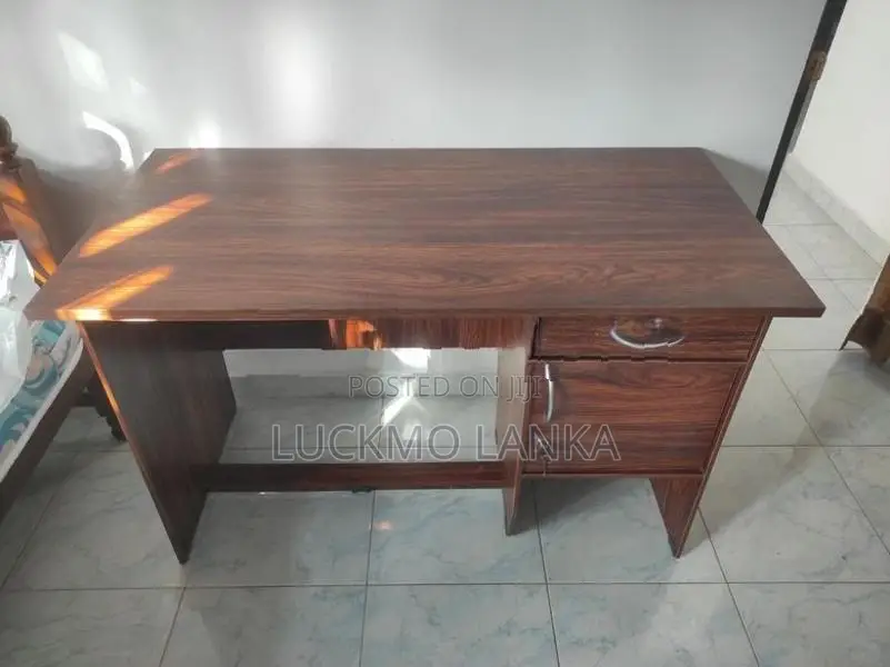 New 4x2 Size Written Table Melamine (Uu4)