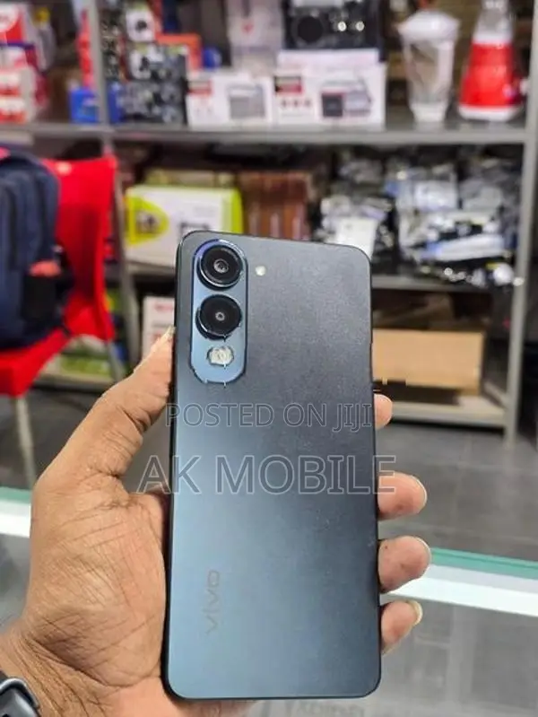 Vivo Y04 (Used)