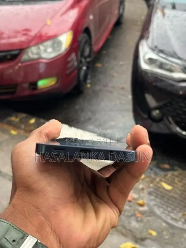 Samsung Galaxy A06 (Used)