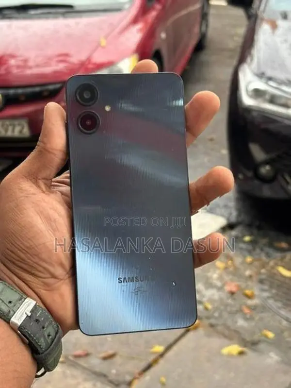 Samsung Galaxy A06 (Used)