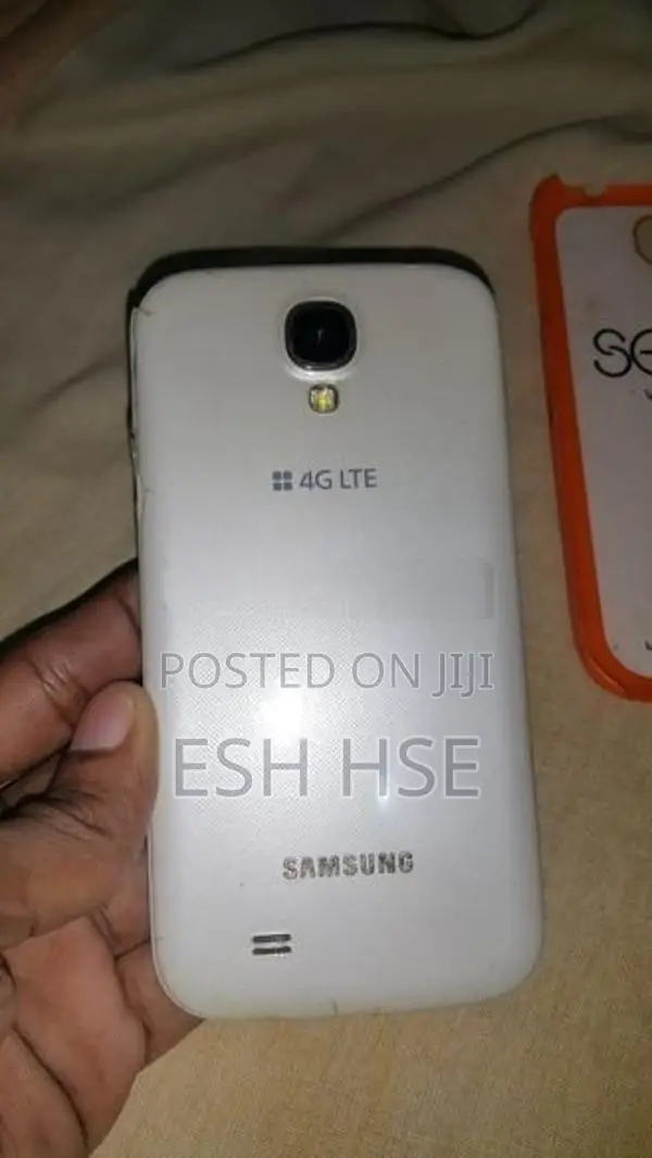 Samsung Galaxy S4 (Used)