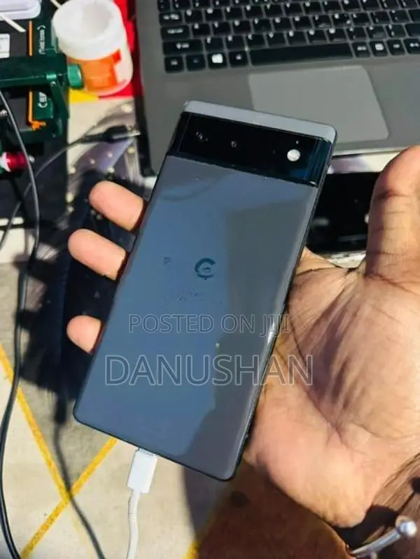 Google Pixel 6 (Used)