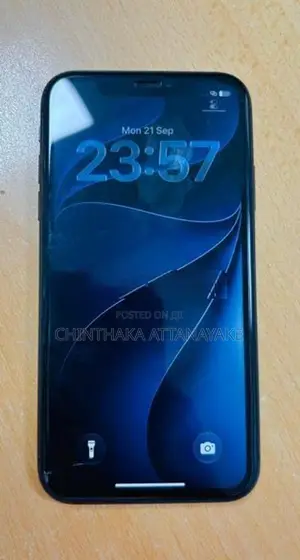Apple iPhone 11 (Used)