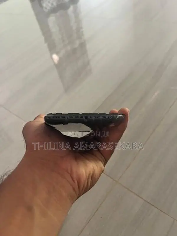 Apple iPhone 8 Plus (Used)