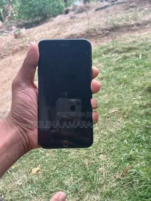 Apple iPhone 8 Plus (Used)