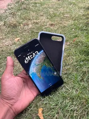 Apple iPhone 8 Plus (Used)