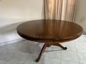 Teak Round Table