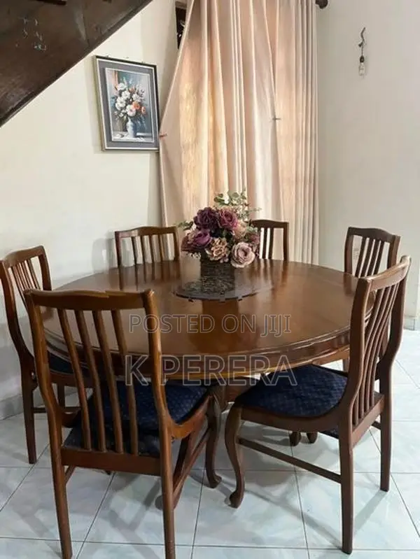 Teak Round Table