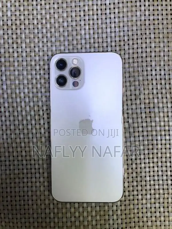 Apple iPhone 12 Pro (Used)