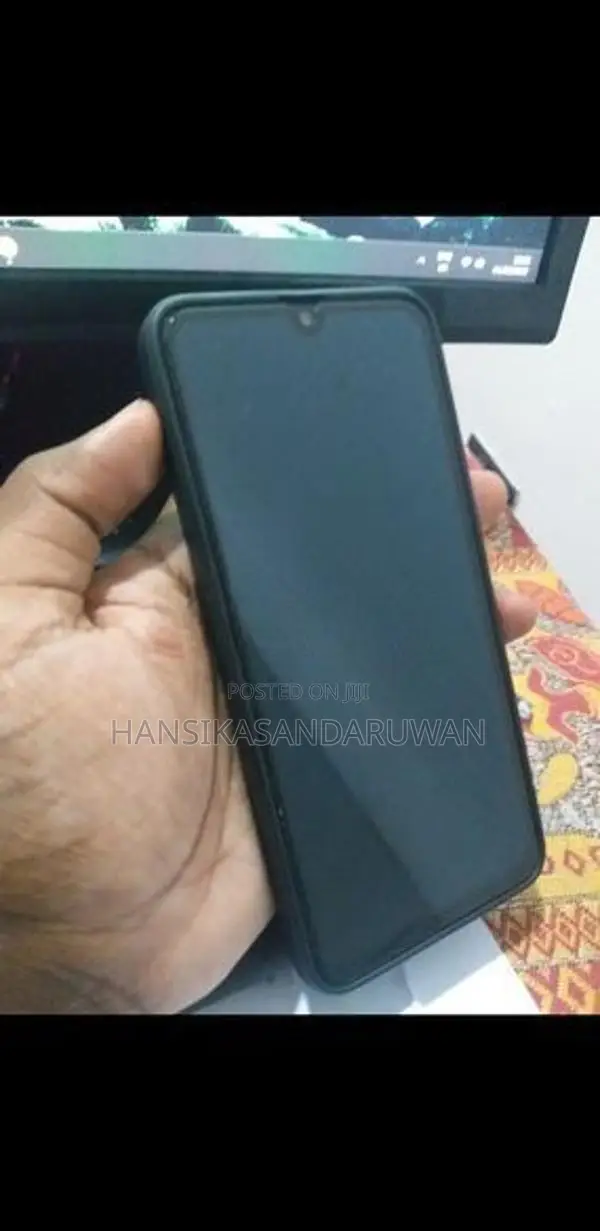 Samsung Galaxy A50 (Used)