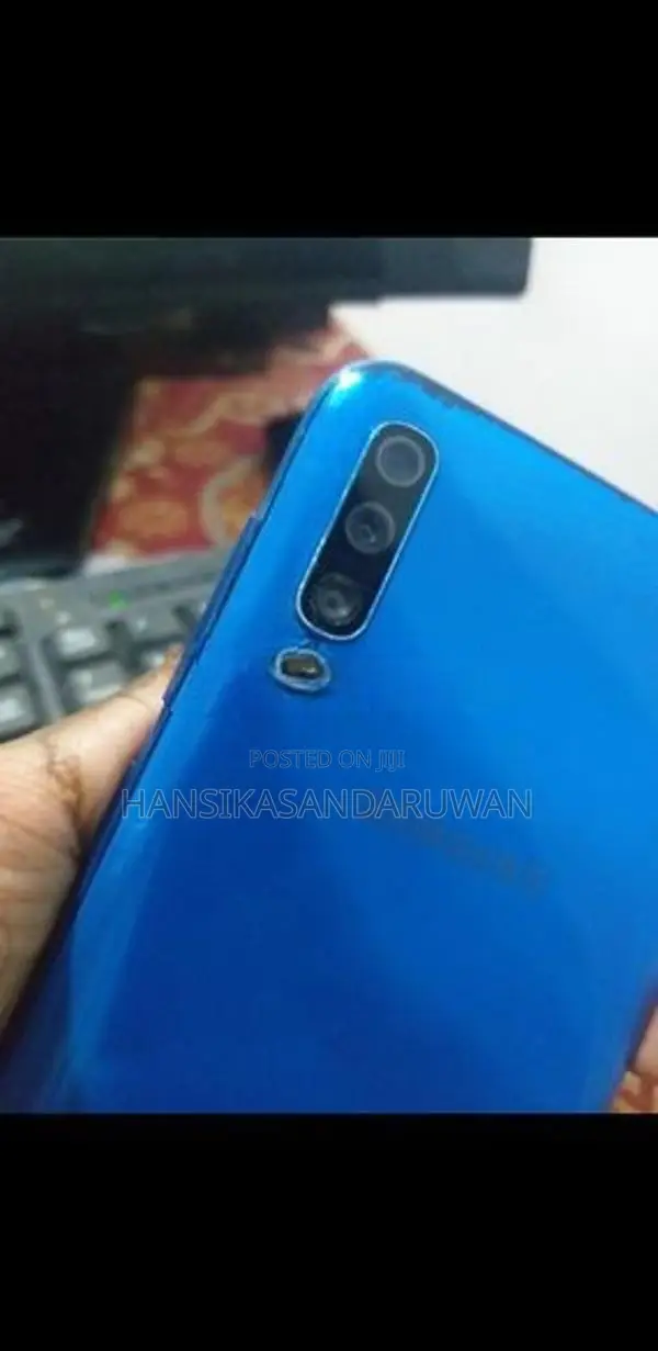 Samsung Galaxy A50 (Used)