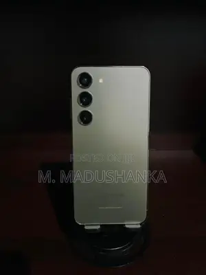 Samsung Galaxy S23 (Used)
