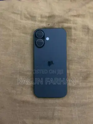 Apple iPhone 17 (Used)