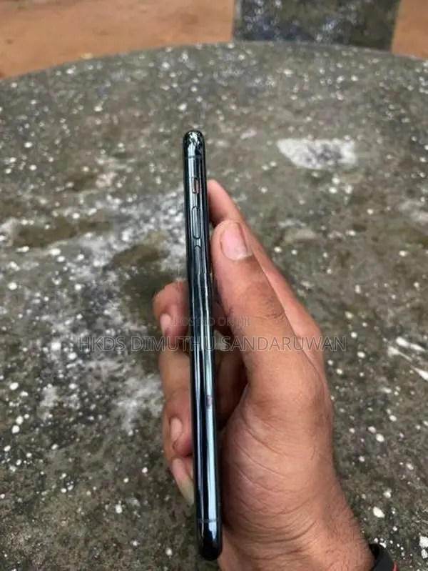 Apple iPhone 11 Pro (Used)
