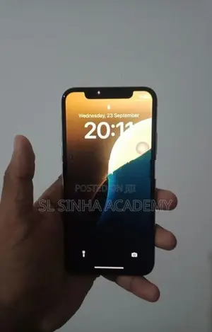 Apple iPhone XS (Used)