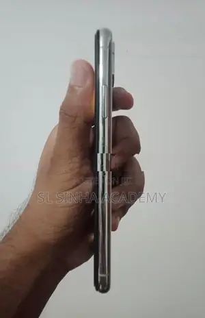 Apple iPhone XS (Used)