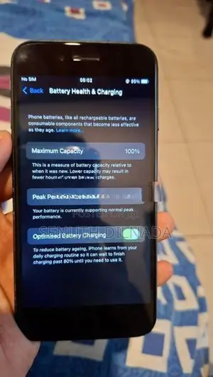 Apple iPhone 8 (Used)