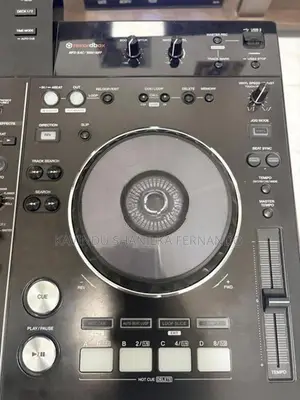 XDJ RX1 - DJ Controller