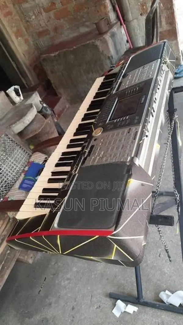 Yamaha Psr 2000