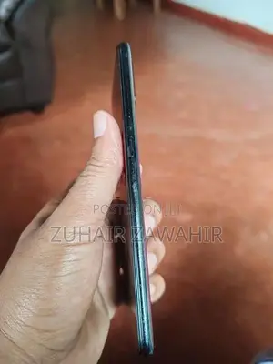 Samsung Galaxy A50 S (Used)