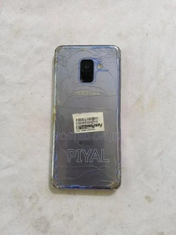 Samsung Galaxy A8 (Used)