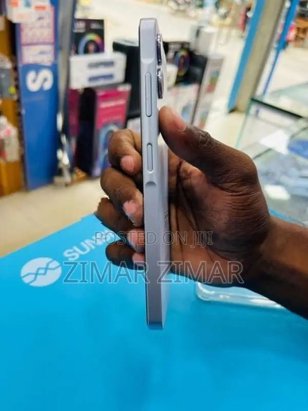 Samsung Galaxy A06 (Used)