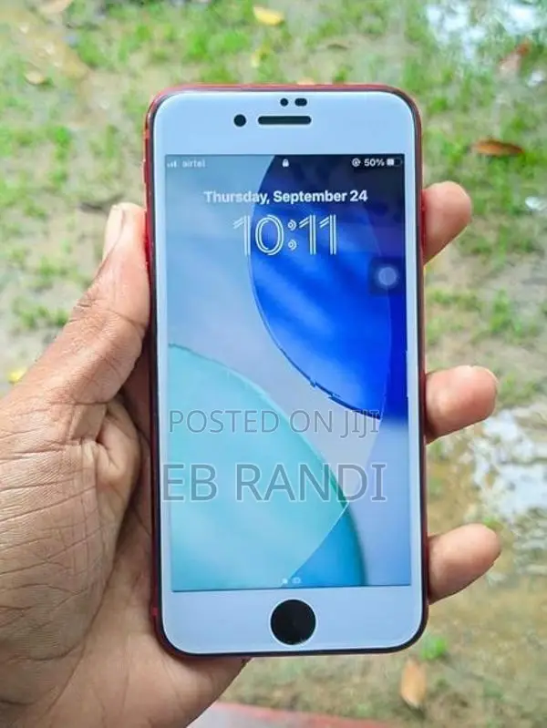 Apple iPhone 8 (Used)