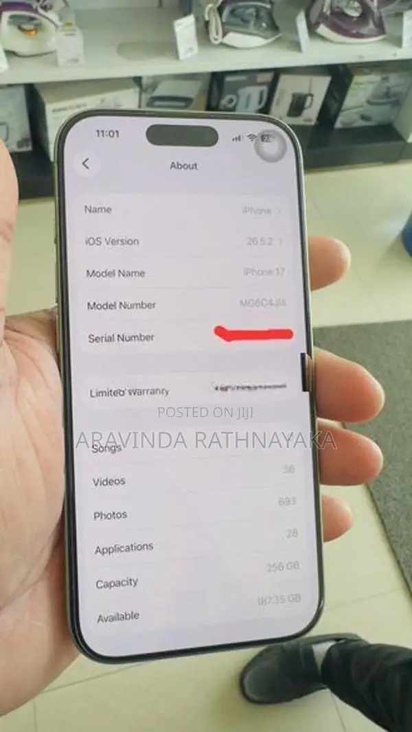 Apple iPhone 17 (Used)