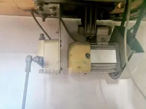 Shunfa Industrial Sewing Machine With Table Motor