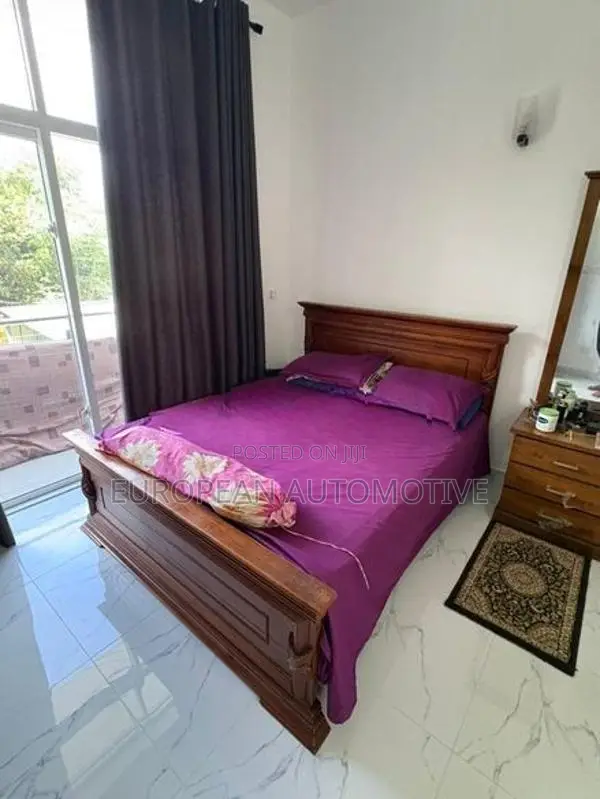 Double Side Bed