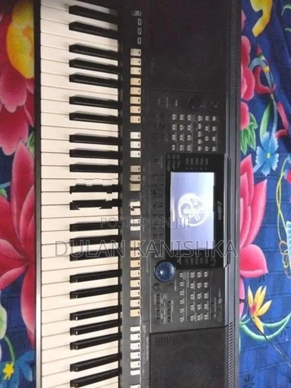 Yamaha Psr S 770
