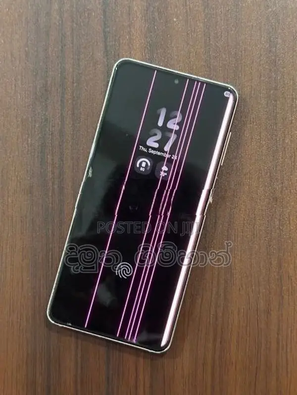 Samsung Galaxy S21 5G (Used)