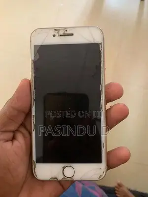 Apple iPhone 8 (Used)