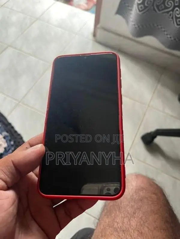 Samsung Galaxy A10 (Used)