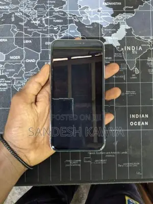 Apple iPhone X (Used)