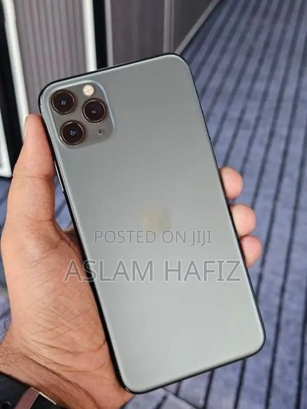Apple iPhone 11 Pro Max (Used)
